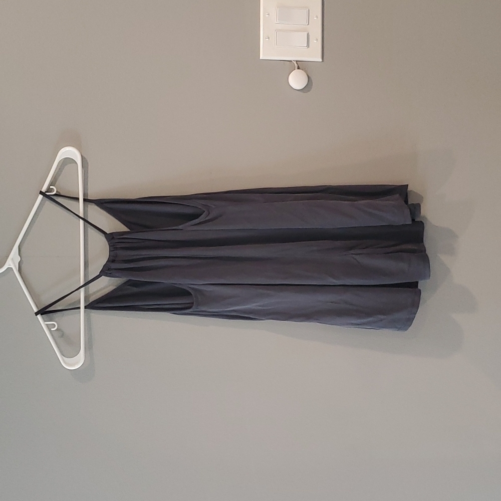 The Tayson Tank- Flowy and Flattering - Picture 3 of 6